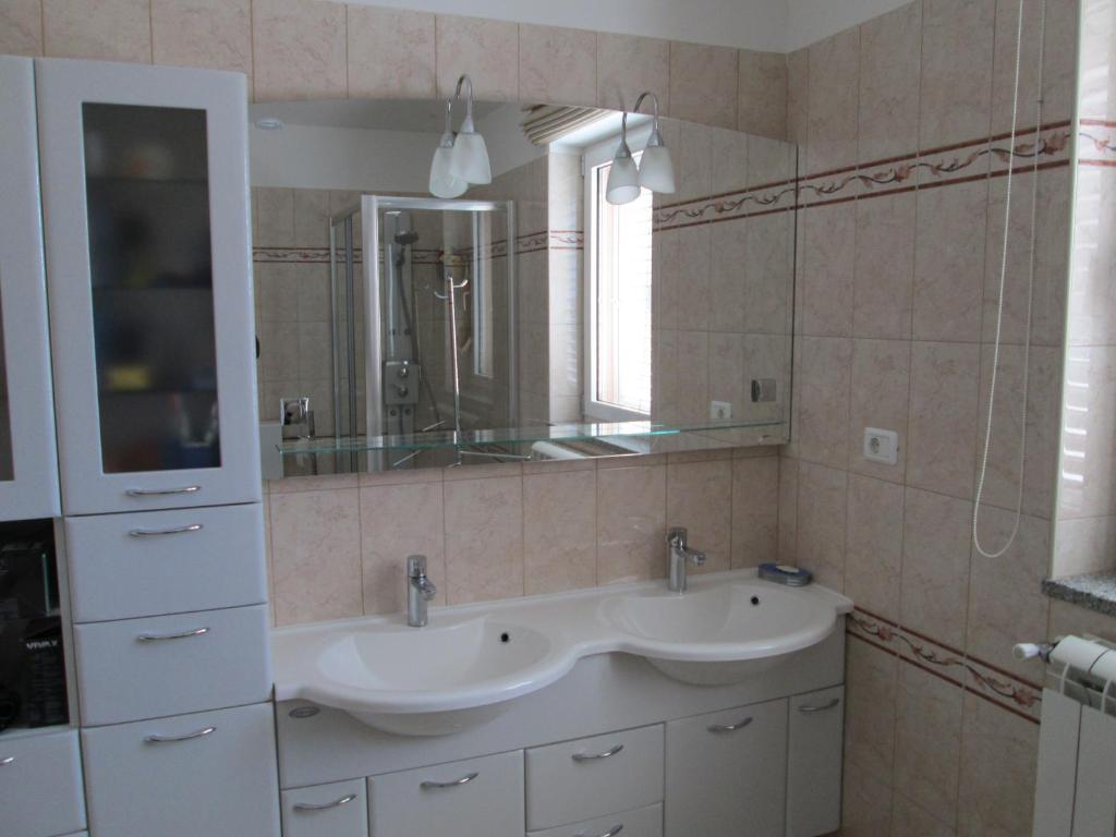 Apartments Villa Fernetich Премантура Стая снимка