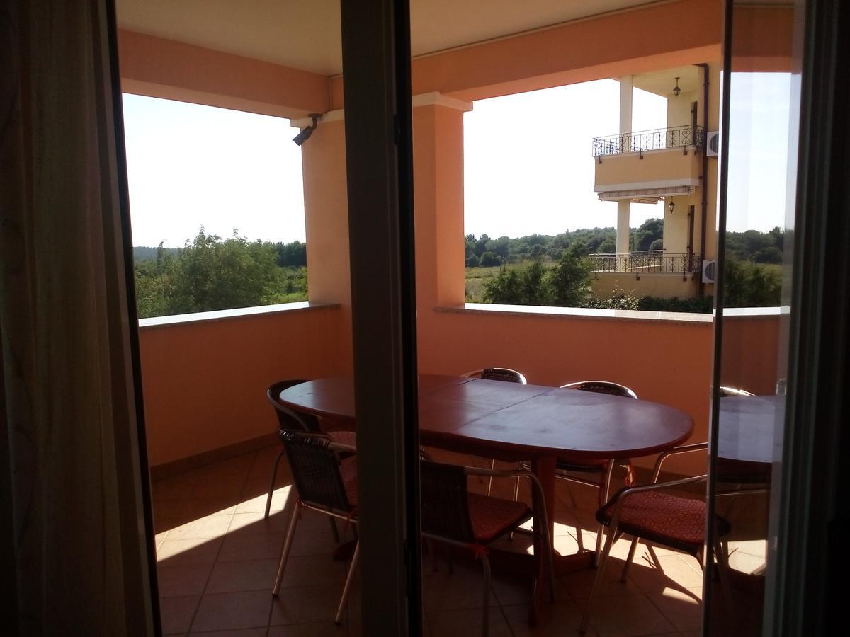 Apartments Villa Fernetich Премантура Екстериор снимка