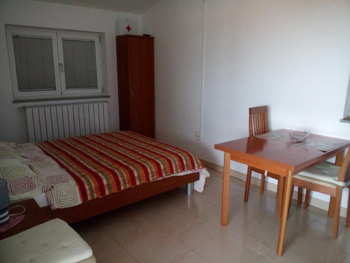 Apartments Villa Fernetich Премантура Екстериор снимка