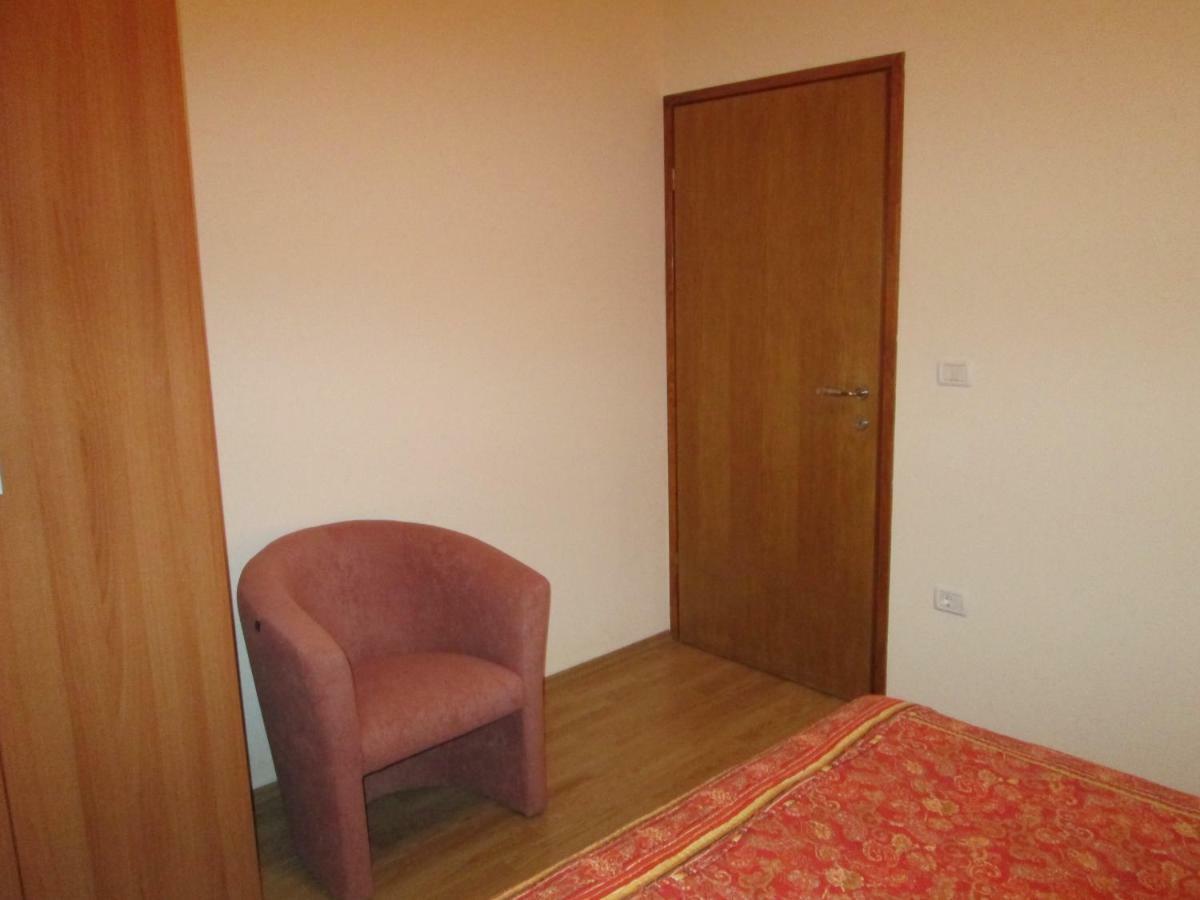 Apartments Villa Fernetich Премантура Екстериор снимка
